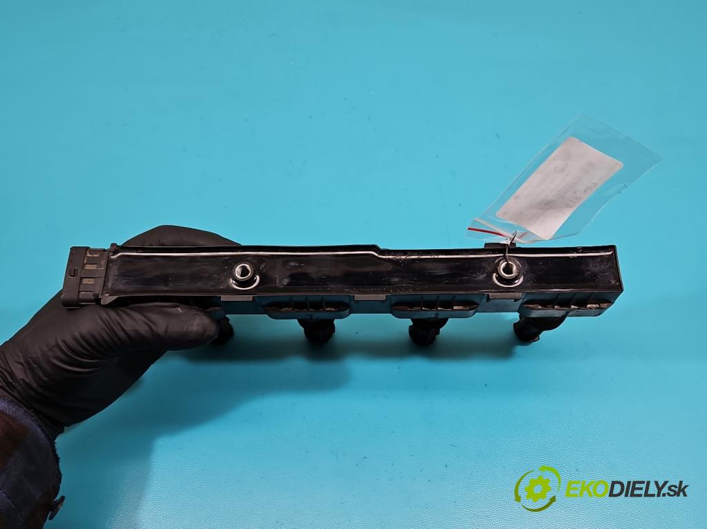 Opel Astra III 2004-2014 1.4 16V 90 HP manual 66 kW 1364 cm3 3- cievka zapaľovacia  (Zapaľovacie cievky, moduly)