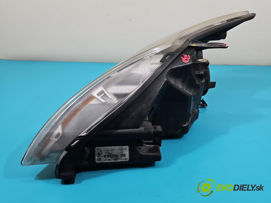 Ford Focus Mk2 2004-2011 1.8 tdci 116 HP manual 85 kW 1753 cm3 5- Reflektor: pravý 8M51-13W029-AD (Pravé)