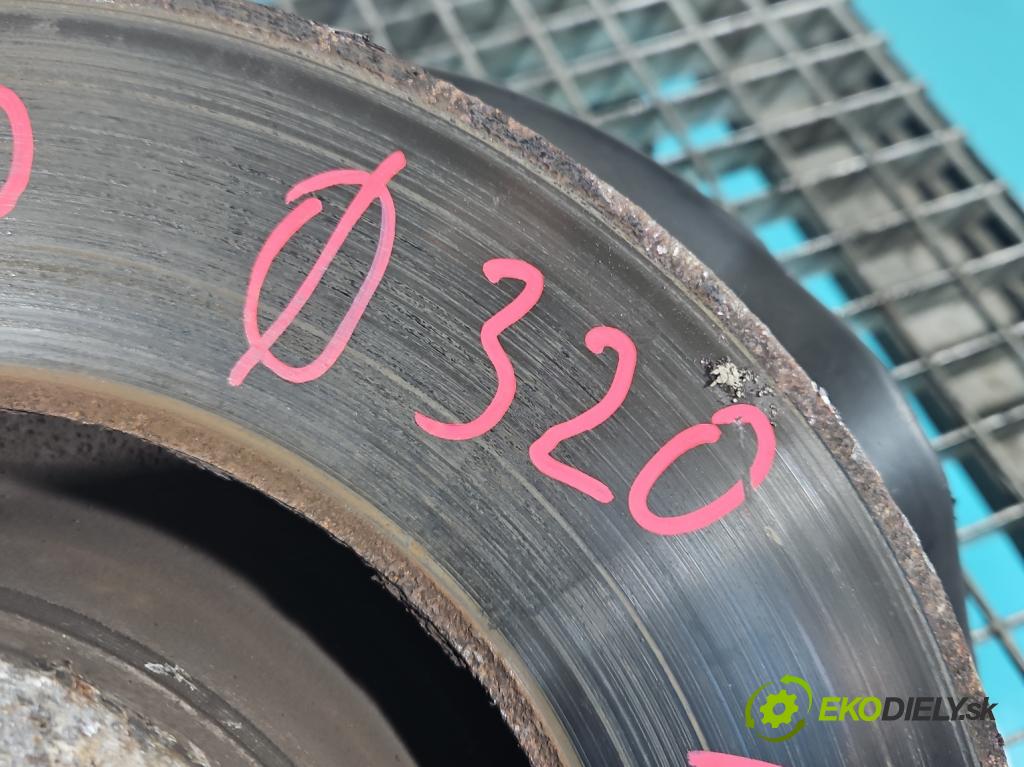 Audi A6 C6 2004-2011 2.7 tdi V6 179KM automatic 132 kW 2698 cm3 5- náboj pravé  (Náboje)