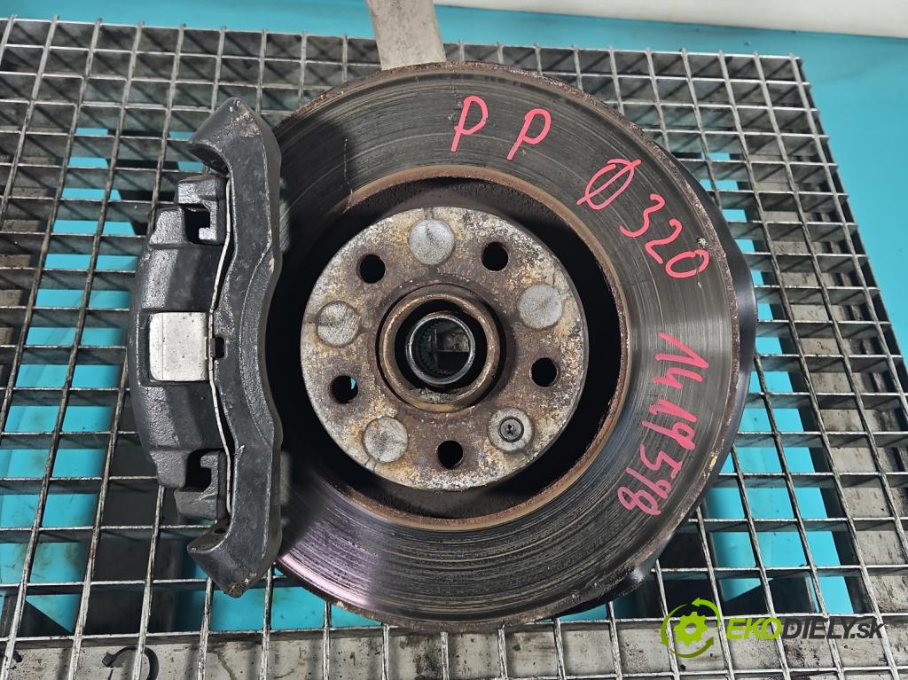 Audi A6 C6 2004-2011 2.7 tdi V6 179KM automatic 132 kW 2698 cm3 5- náboj pravé  (Náboje)