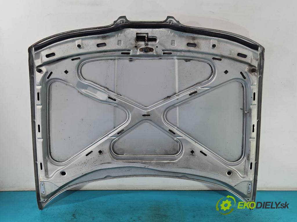 Seat Toledo II 1998-2004 1.8 20v 125 HP manual 92 kW 1781 cm3 4- kapota predná