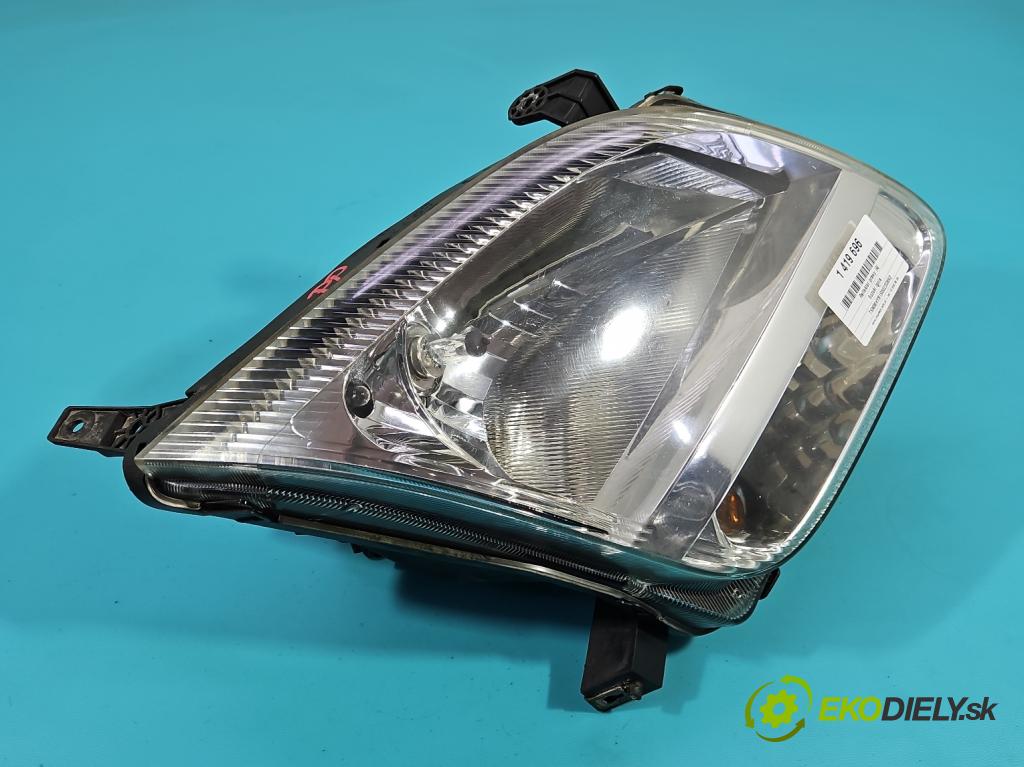 Suzuki Ignis 1.5 16v 99 HP manual 73 kW 1490 cm3 5- Reflektor: pravý  (Pravé)