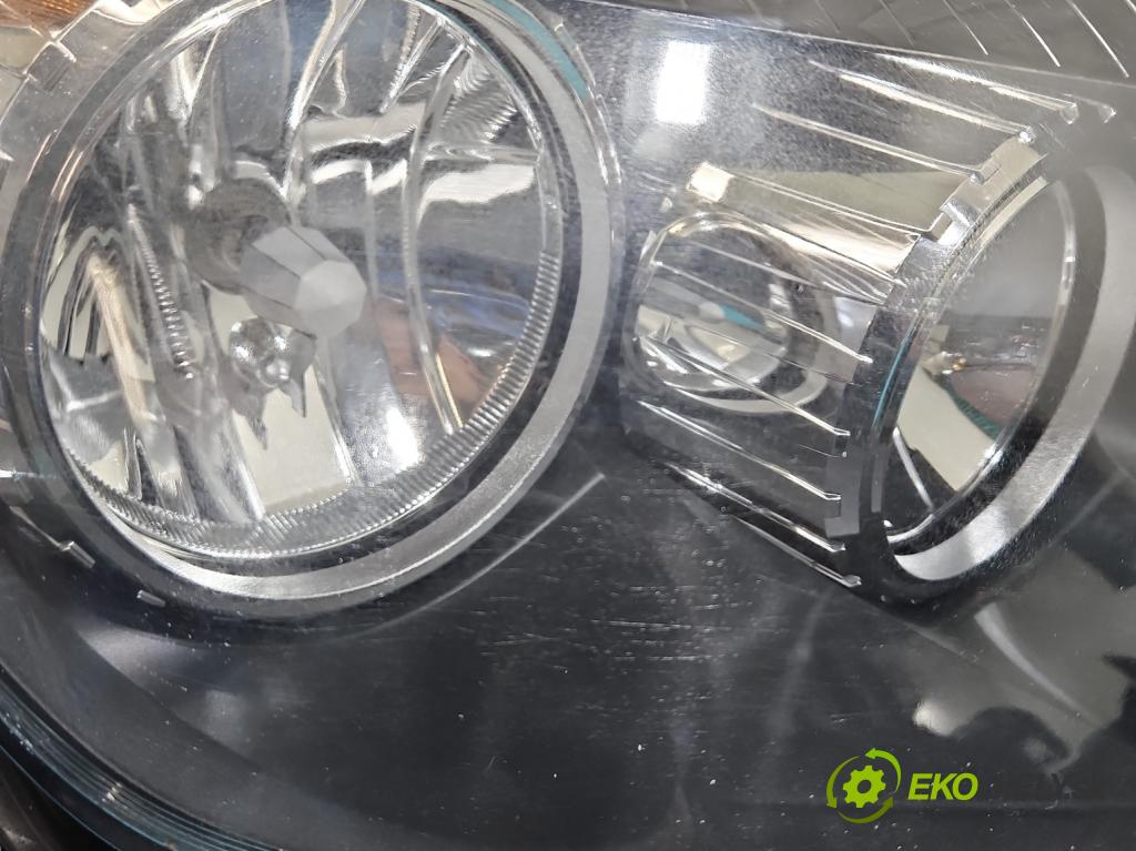 Opel Astra III 2004-2014 1.4 16V 90 HP manual 66 kW 1364 cm3 5- Reflektor: pravý 24451033RH (Pravé)