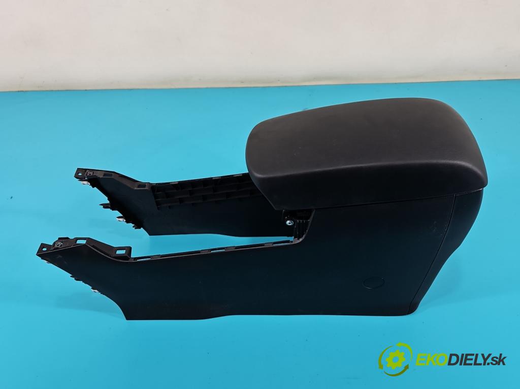 Mazda CX-5 2012-2017 2.2 SKYACTIV: 150 HP manual 110 kW 2191 cm3 5- operadlo KD45-64951 (Lakťové opierky)