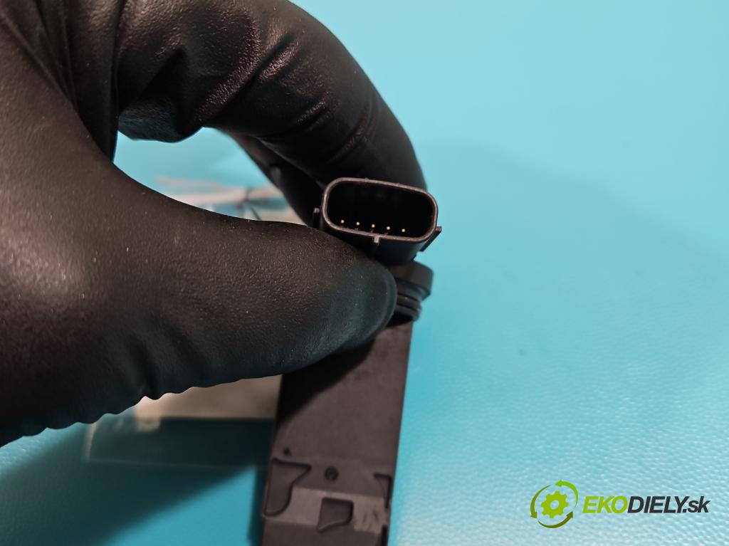 Mazda CX-5 2012-2017 2.2 SKYACTIV: 150 HP manual 110 kW 2191 cm3 5- průtokoměr: E5T62271 (Váhy vzduchu)