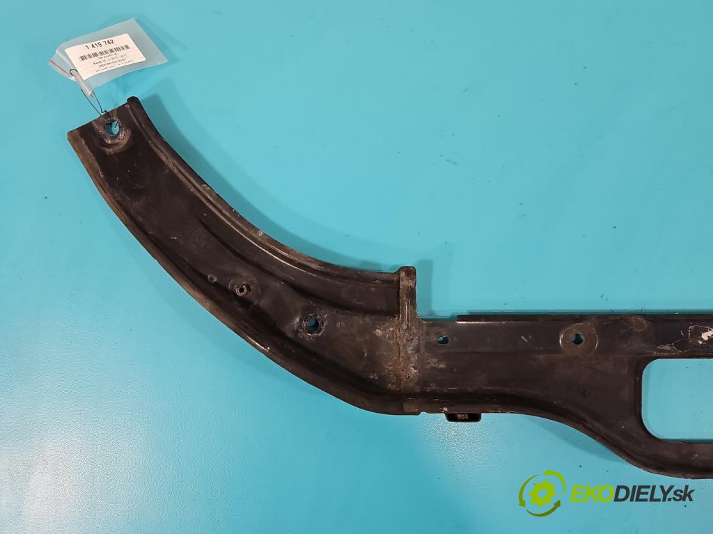 Mazda CX-5 2012-2017 2.2 SKYACTIV: 150 hp manual 110 kW 2191 cm3 5- stěna přední  (Výztuhy přední)