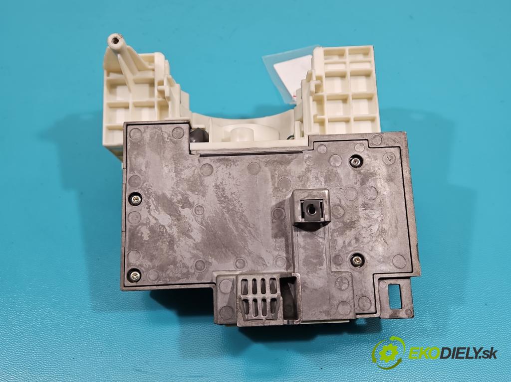 Mazda CX-5 2012-2017 2.2 SKYACTIV: 150 HP manual 110 kW 2191 cm3 5- Blokáda: řízení: K7400AZ91D (Ostatné)