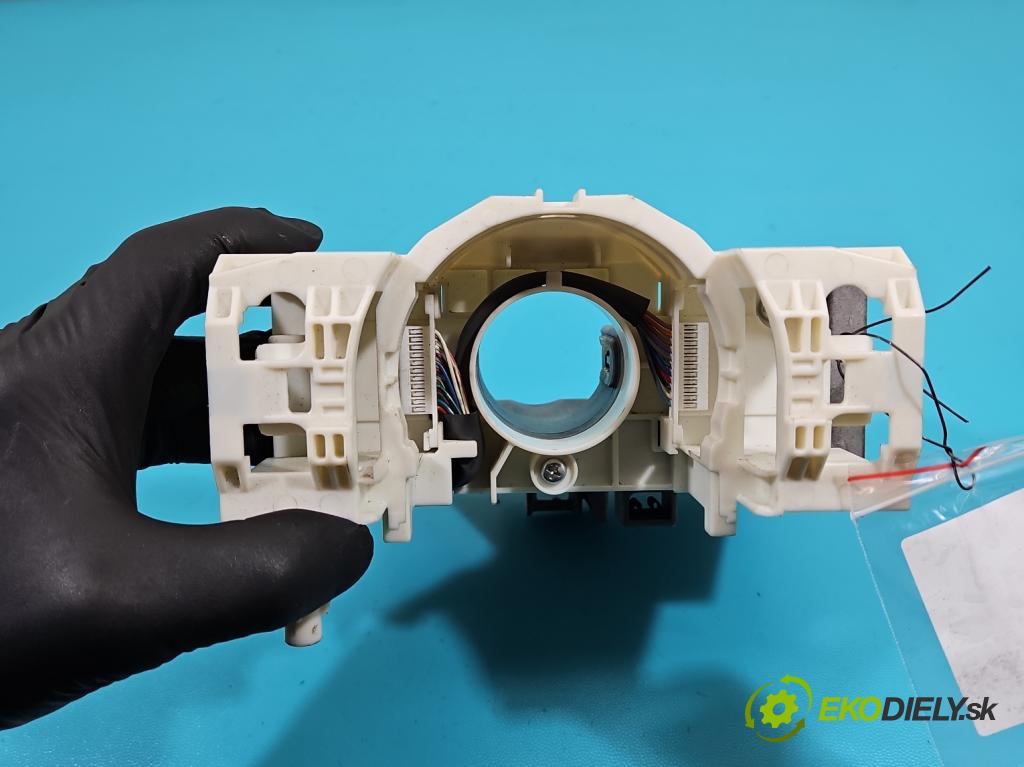 Mazda CX-5 2012-2017 2.2 SKYACTIV: 150 HP manual 110 kW 2191 cm3 5- Blokáda: řízení: K7400AZ91D (Ostatné)