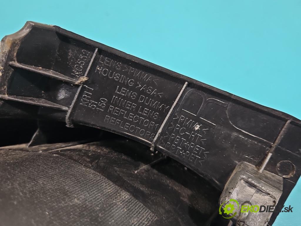 Mazda CX-5 I 2012-2017 2.2 D SKYACTIV: 150 HP manual 110 kW 2191 cm3 5- svetlo / reflektor zadné pravé  (Kľučka dverí ostatné)