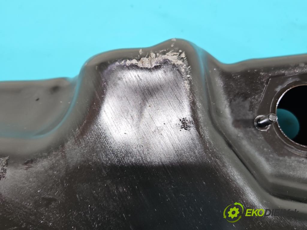 Hyundai Ix35 2.0 16V 163 HP automatic 120 kW 1998 cm3 5- vaňa olejová G4KD (Olejová vaňa)