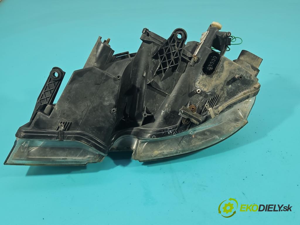 Skoda Superb I 2001-2008 2.5 tdi 163 HP automatic 120 kW 2496 cm3 4- Reflektor: pravý  (Pravé)