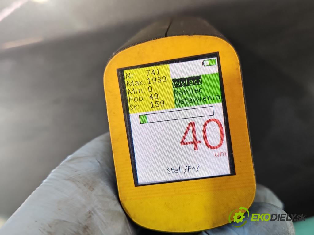 Audi A6 C5 1997-2004 3.0 v6 220KM automatic 162 kW 2976 cm3 5- blatnik přední levý  (Predné ľavé)