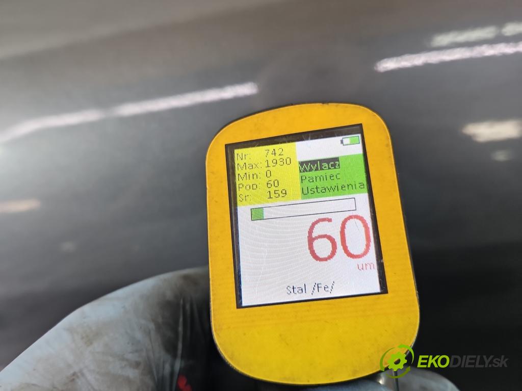 Audi A6 C5 1997-2004 3.0 v6 220KM automatic 162 kW 2976 cm3 5- blatnik přední levý  (Predné ľavé)