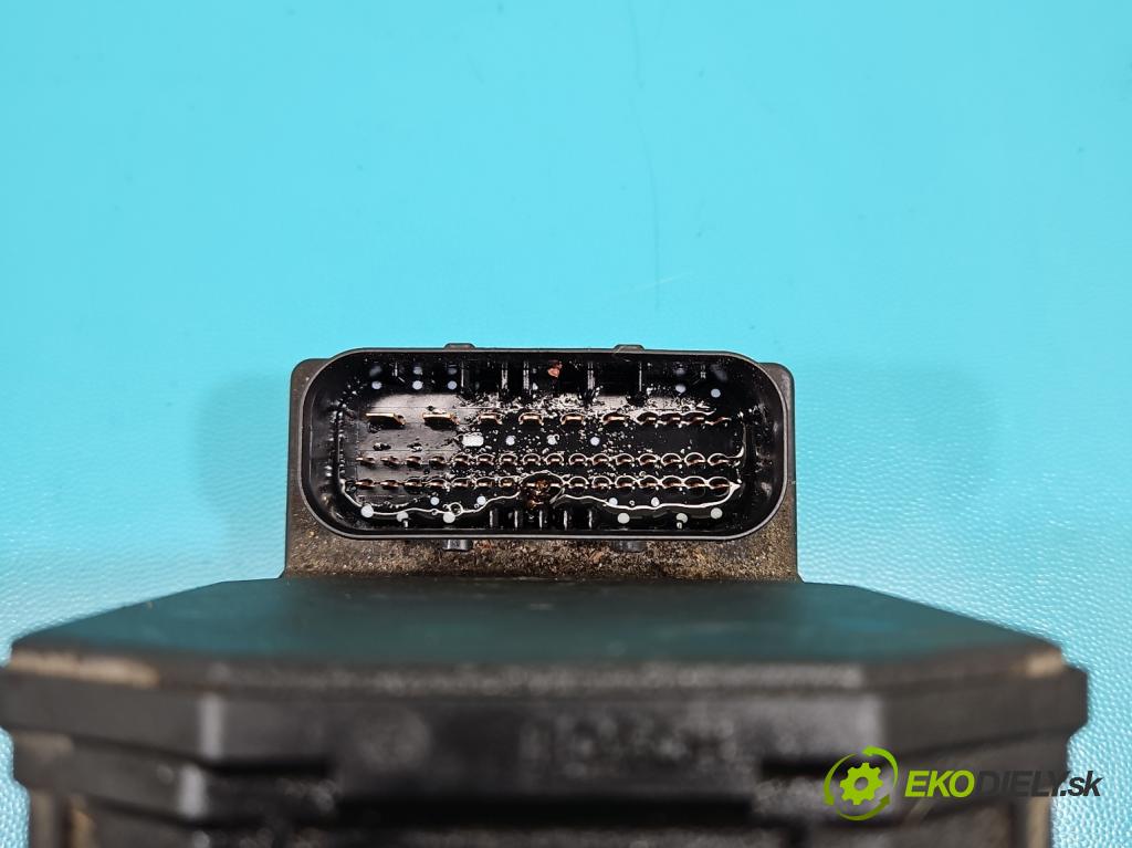 Audi A6 C5 1997-2004 3.0 v6 220KM automatic 162 kW 2976 cm3 5- čerpadlo abs 0265225121 (Pumpy ABS)