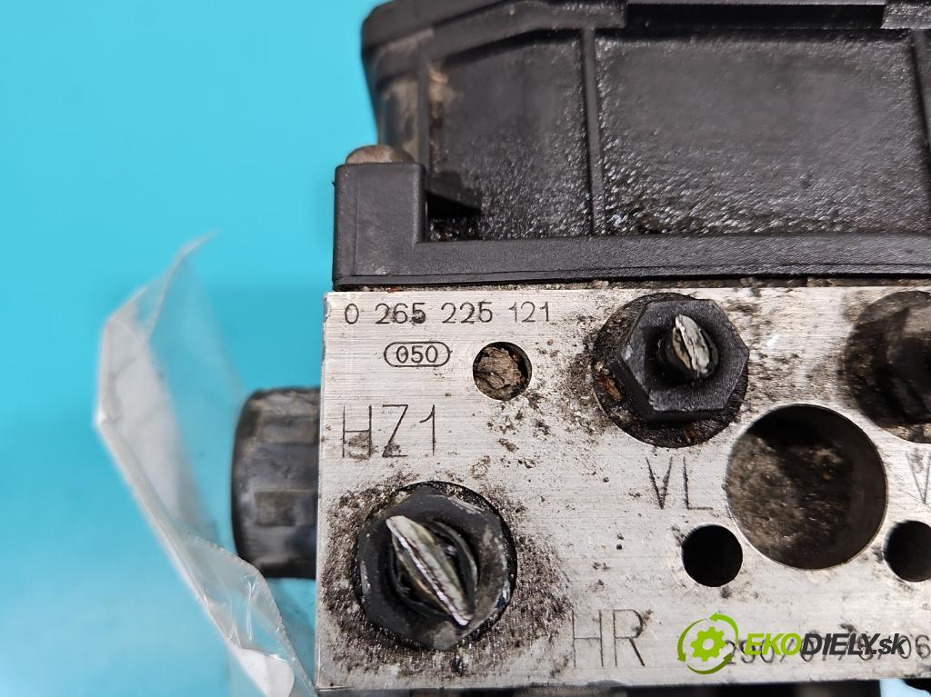 Audi A6 C5 1997-2004 3.0 v6 220KM automatic 162 kW 2976 cm3 5- čerpadlo abs 0265225121 (Pumpy ABS)