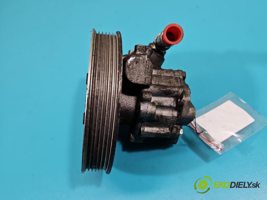 Audi A6 C5 1997-2004 3.0 v6 220KM automatic 162 kW 2976 cm3 5- čerpadlo posilovač  (Servočerpadlo, pumpa riadenia)