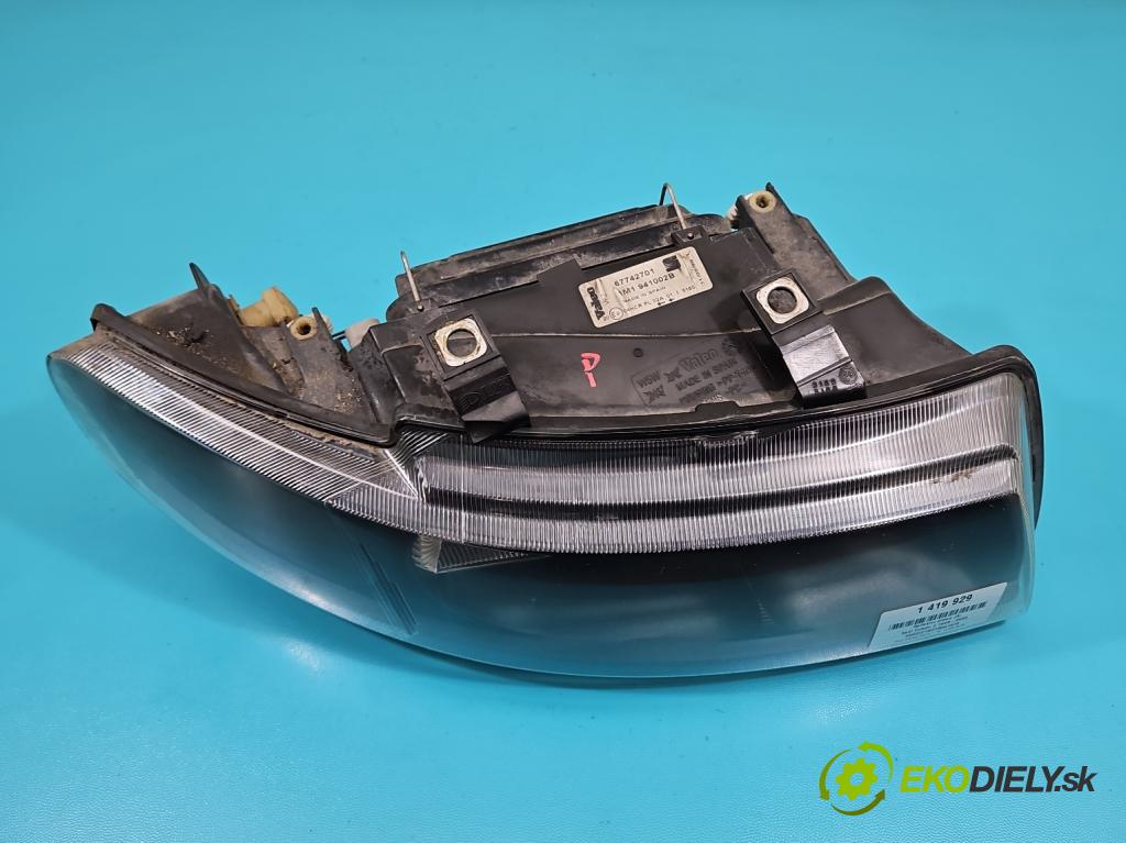 Seat Toledo II 1998-2004 1.8 20v 125 HP manual 92 kW 1781 cm3 4- Reflektor: pravý 67742701 (Pravé)