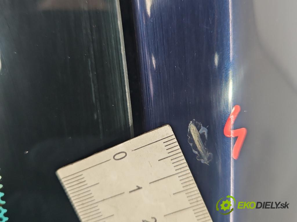 Citroen Xsara Picasso 2.0 HDI 90 hp manual 66 kW 1997 cm3 5- zadní kufrové dveře  (Zadní kapoty)