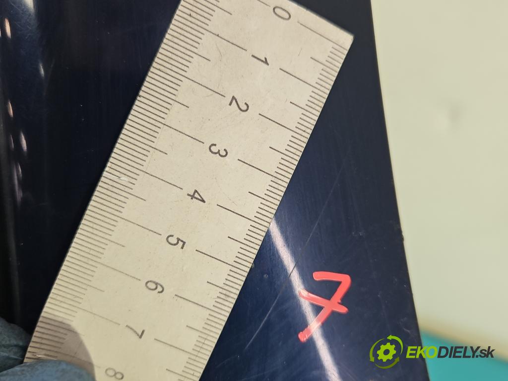 Citroen Xsara Picasso 2.0 HDI 90 hp manual 66 kW 1997 cm3 5- zadní kufrové dveře  (Zadní kapoty)