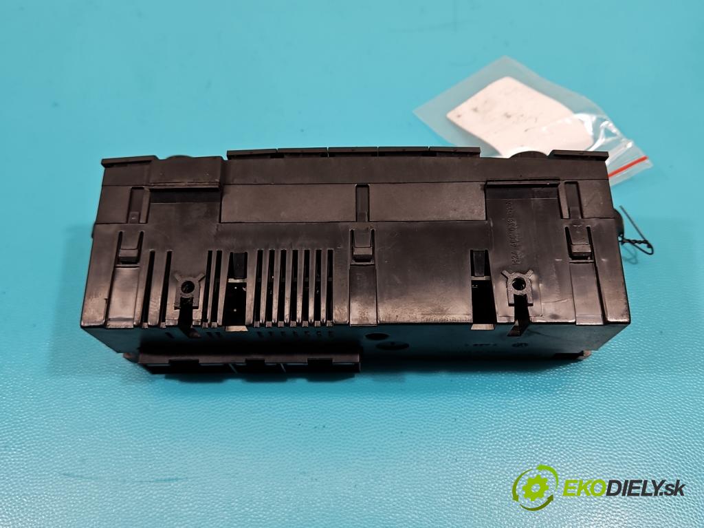 Seat Ibiza III 6L 2002-2008 1.4 16V 101 HP manual 74 kW 1390 cm3 3- panel kúrenia 6L0820043B