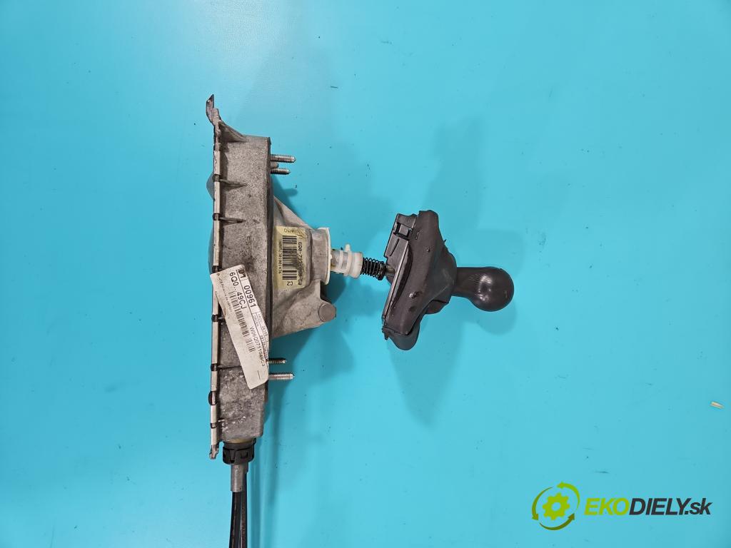 Seat Ibiza IV 6J 2008-2017 1.6 TDI 90 HP manual 66 kW 1598 cm3 5- Páka: Změny: stupeň,rýchlosť 6Q0711049CJ (Rýchlostná páka (kulisa))