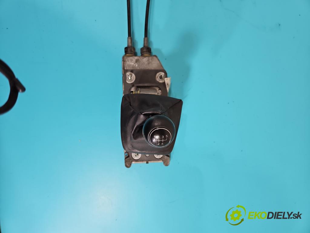 Seat Ibiza IV 6J 2008-2017 1.6 TDI 90 HP manual 66 kW 1598 cm3 5- Páka: Změny: stupeň,rýchlosť 6Q0711049CJ (Rýchlostná páka (kulisa))