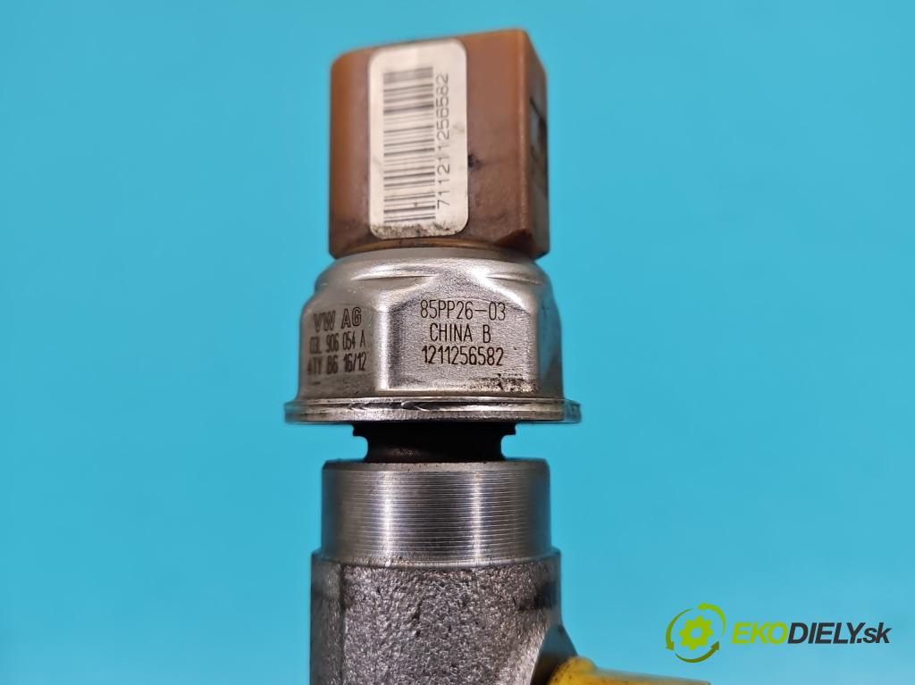 Seat Ibiza IV 6J 2008-2017 1.6 TDI 90 HP manual 66 kW 1598 cm3 5- lišta vstrekovacia 03L130089B (Vstrekovacia lišta)