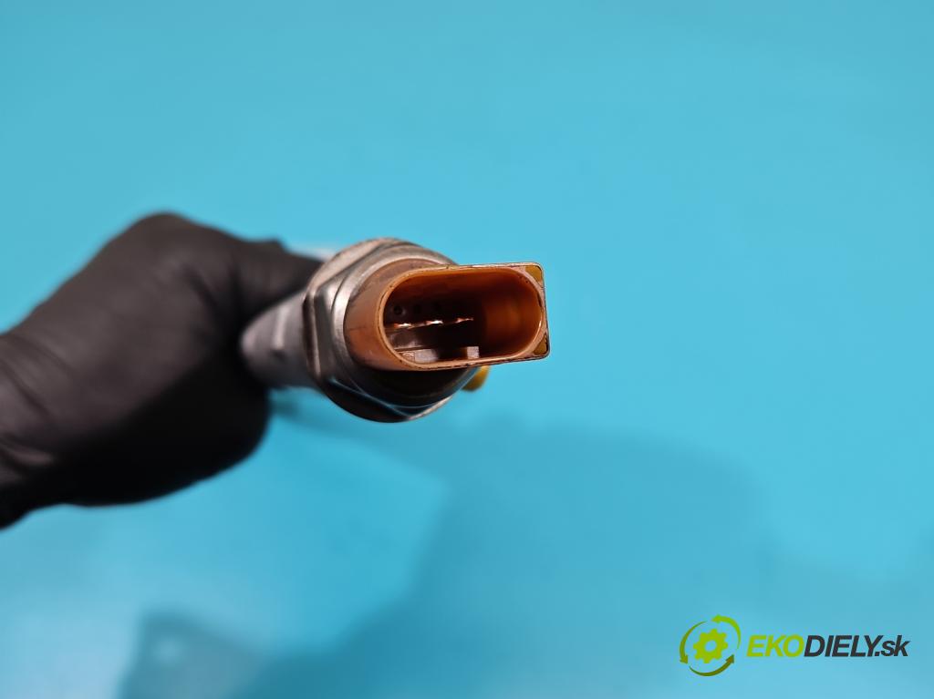 Seat Ibiza IV 6J 2008-2017 1.6 TDI 90 HP manual 66 kW 1598 cm3 5- lišta vstrekovacia 03L130089B (Vstrekovacia lišta)