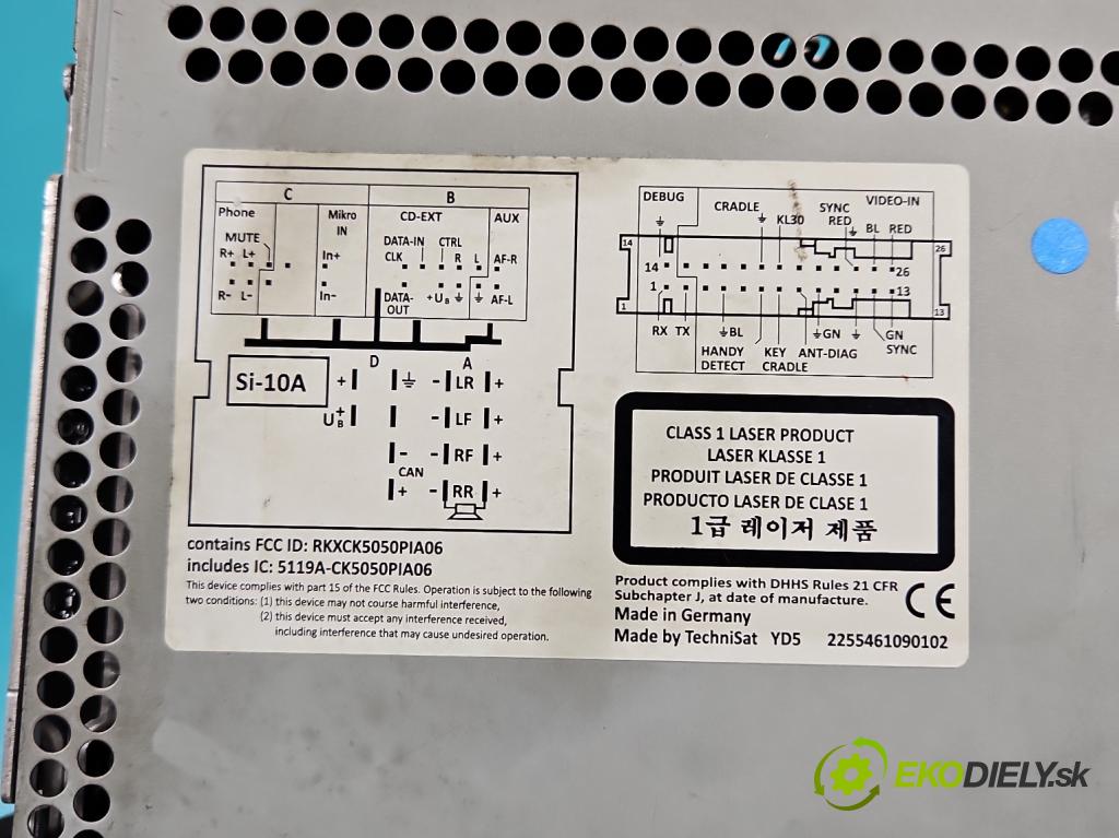 Skoda Octavia II 2004-2013 1.6 tdi 105 hp manual 77 kW 1598 cm3 5- Radio továrna: 3T0035192B