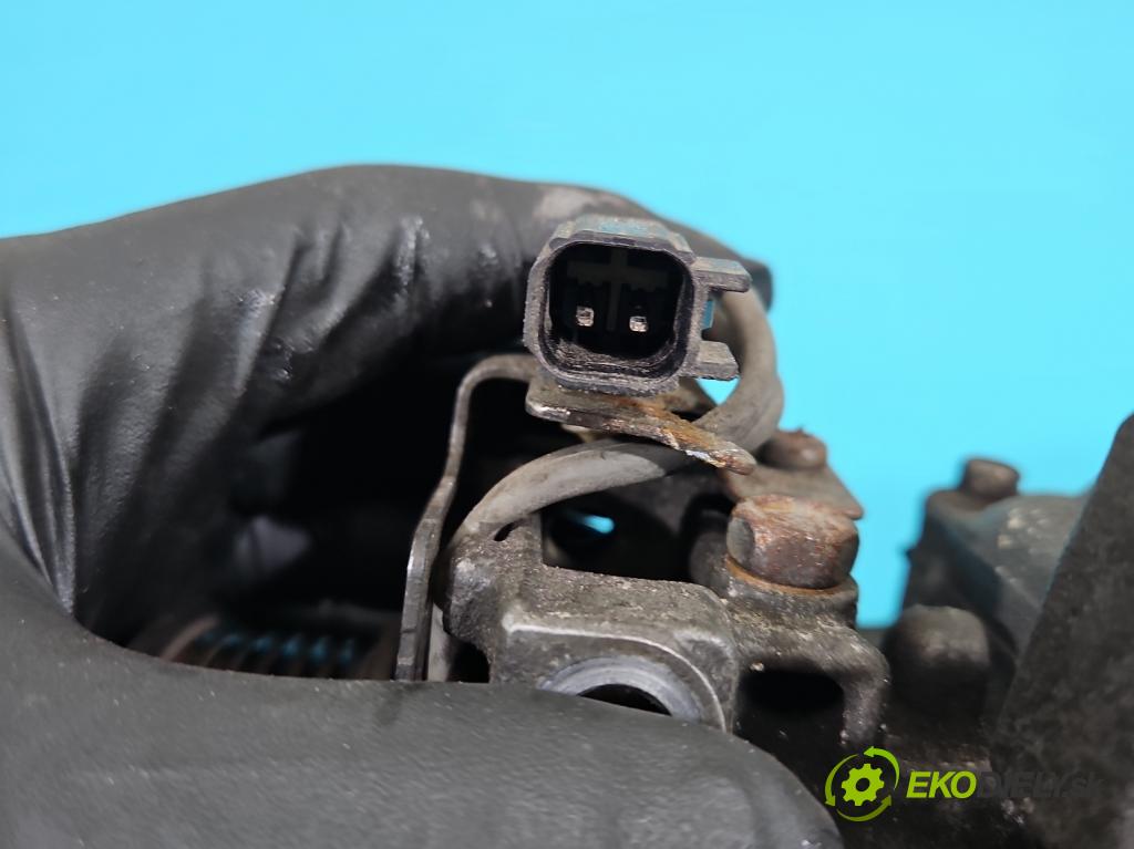 Ford Focus Mk3 2010-2018 1.5 tdci 95 HP manual 70 kW 1499 cm3 5- Kompresor: klimatizácie  (Kompresory klimatizácie)