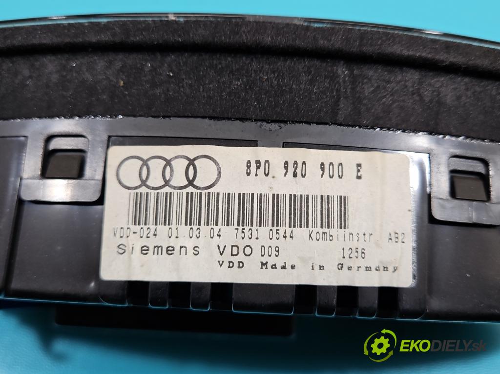 Audi A3 8P 2003-2012 1.6 SR 102 HP manual 75 kW 1595 cm3 3- prístrojovka/ budíky 8P0920900E (Prístrojové dosky, displeje)