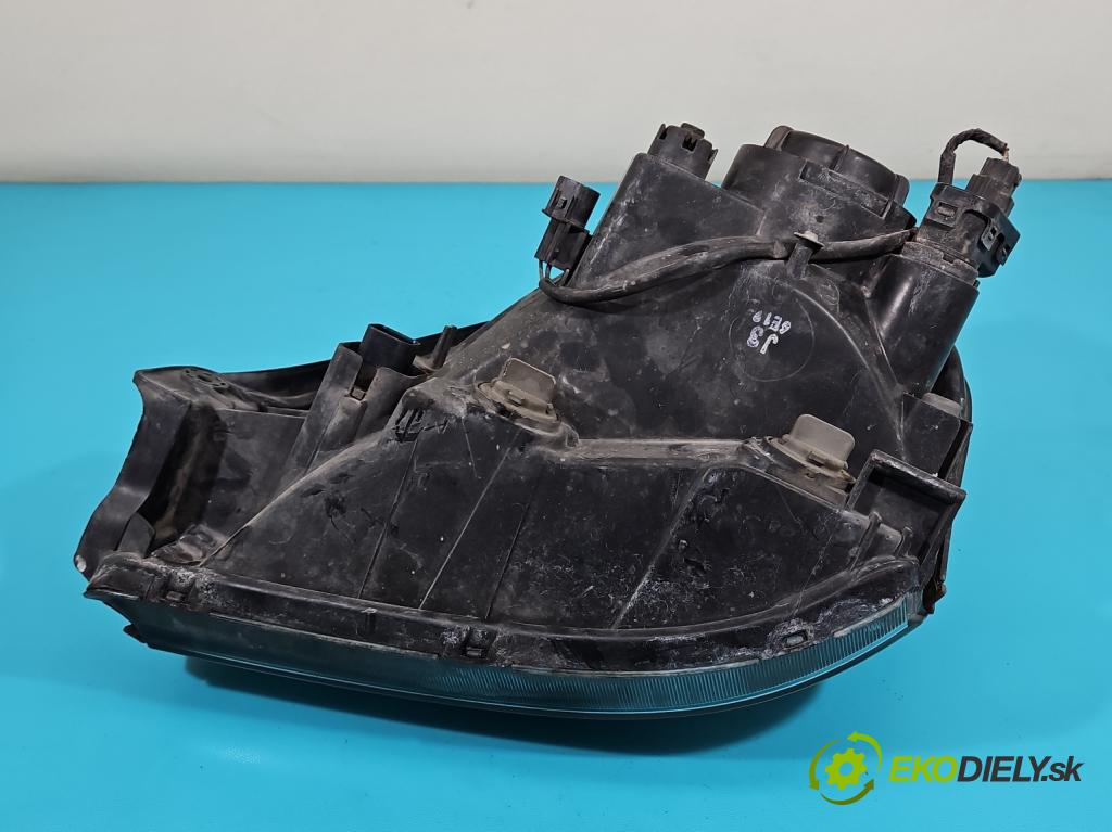 Hyundai Tucson I 2004-2009 2.0 CRDi 16v 140 HP manual 103 kW 1991 cm3 5- Reflektor: pravý 92102-2EXXX (Pravé)