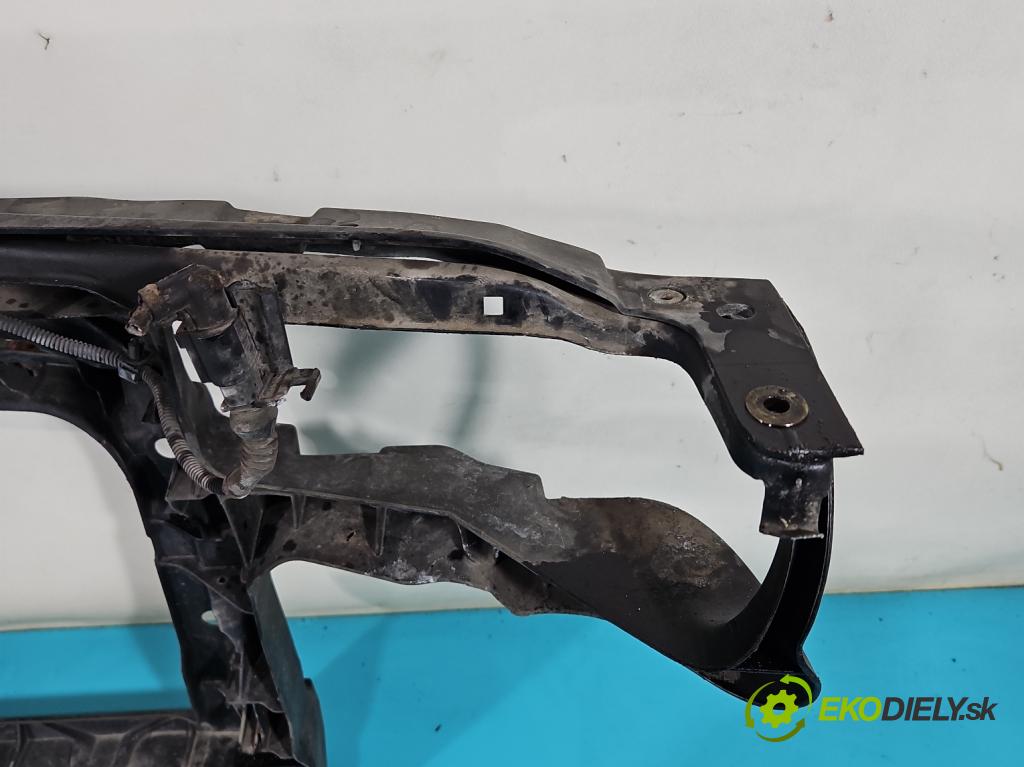 Vw Golf IV 1997-2003 1.6 16v 105 hp manual 77 kW 1598 cm3 5- stěna přední  (Výztuhy přední)