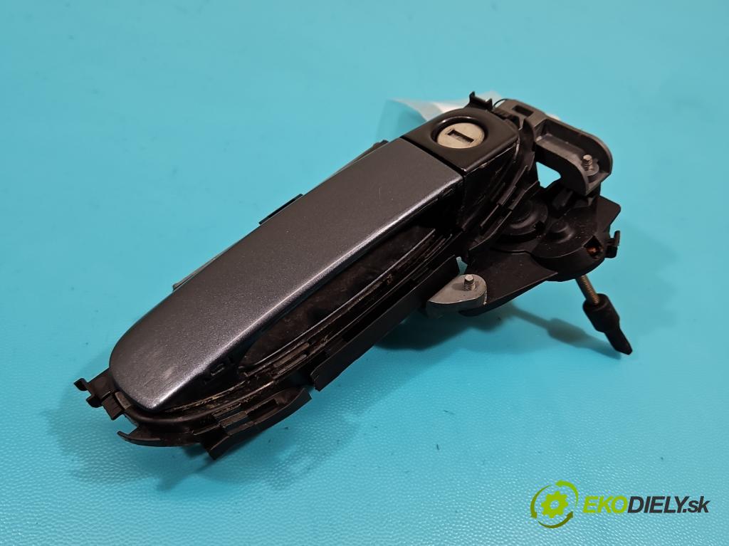 Audi A3 8P 2003-2012 1.6 SR 102 HP manual 75 kW 1595 cm3 3- rukoväť predné ľavé mimo:  (Vonkajšie predné ľavé)