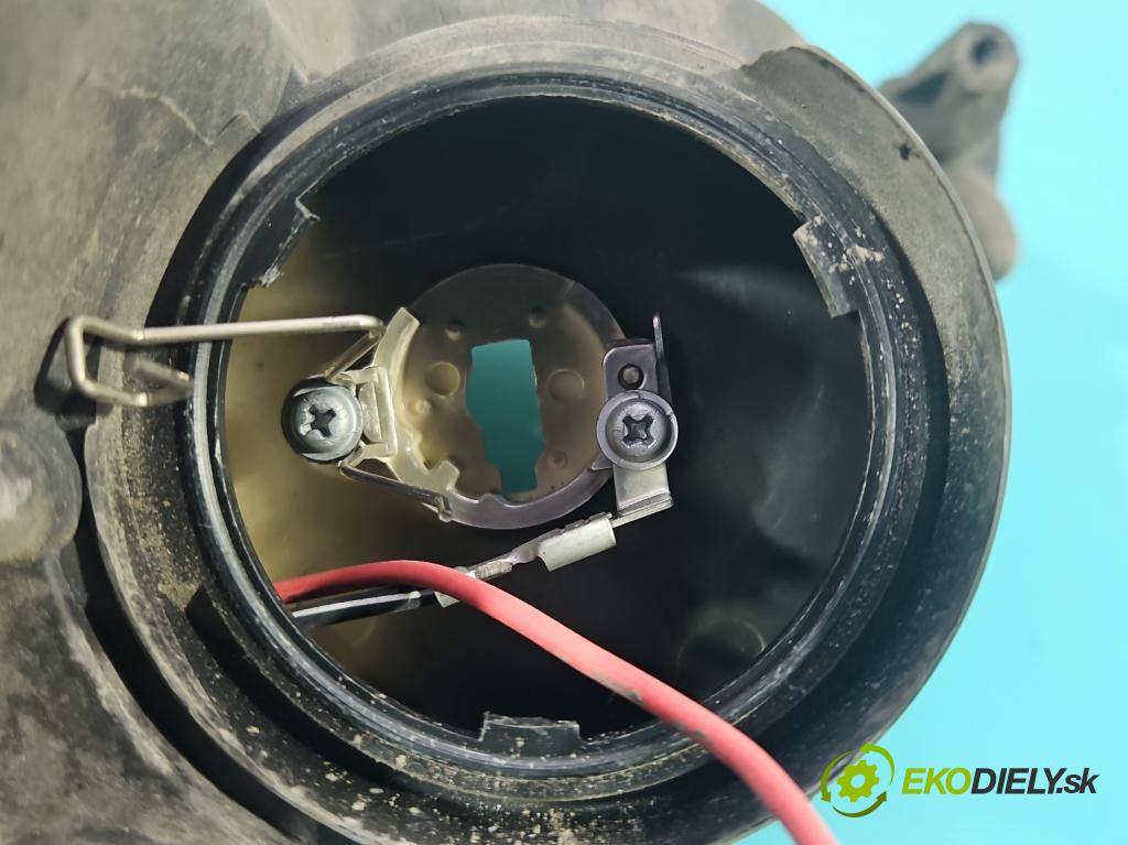 Chevrolet Lacetti 1.8 16V 122 HP manual 90 kW 1799 cm3 4- Reflektor: pravý  (Pravé)