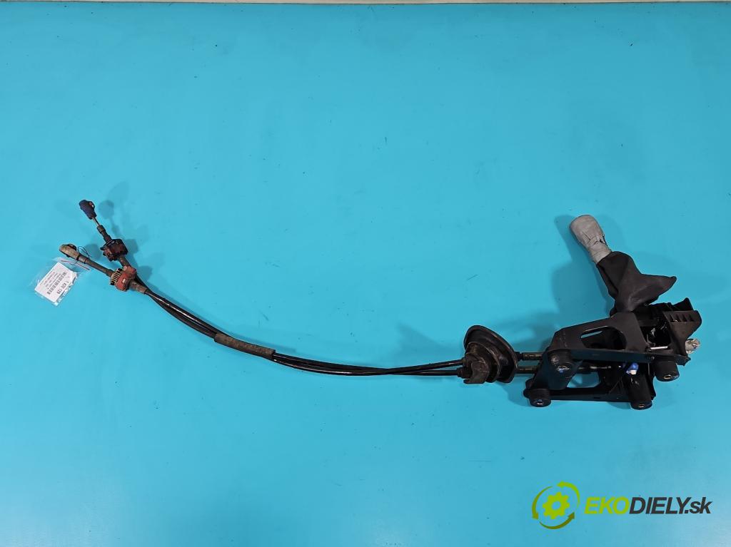 Citroen C3 I 2002-2009 1.4 HDI 68 HP manual 50 kW 1398 cm3 5- Páka: Změny: stupeň,rýchlosť  (Rýchlostné páky / kulisy)