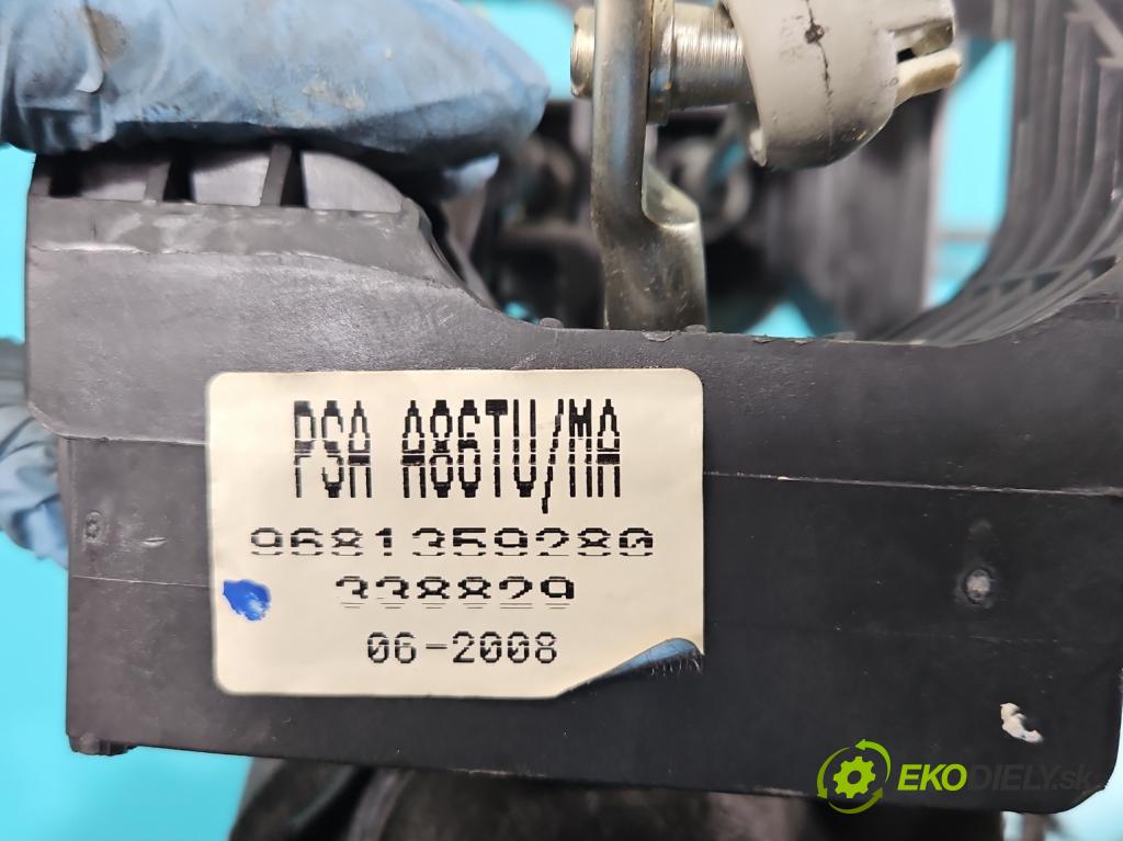 Citroen C3 I 2002-2009 1.4 8V 73 HP manual 54 kW 1360 cm3 5- Páka: Změny: stupeň,rýchlosť 9681359280 (Rýchlostné páky / kulisy)