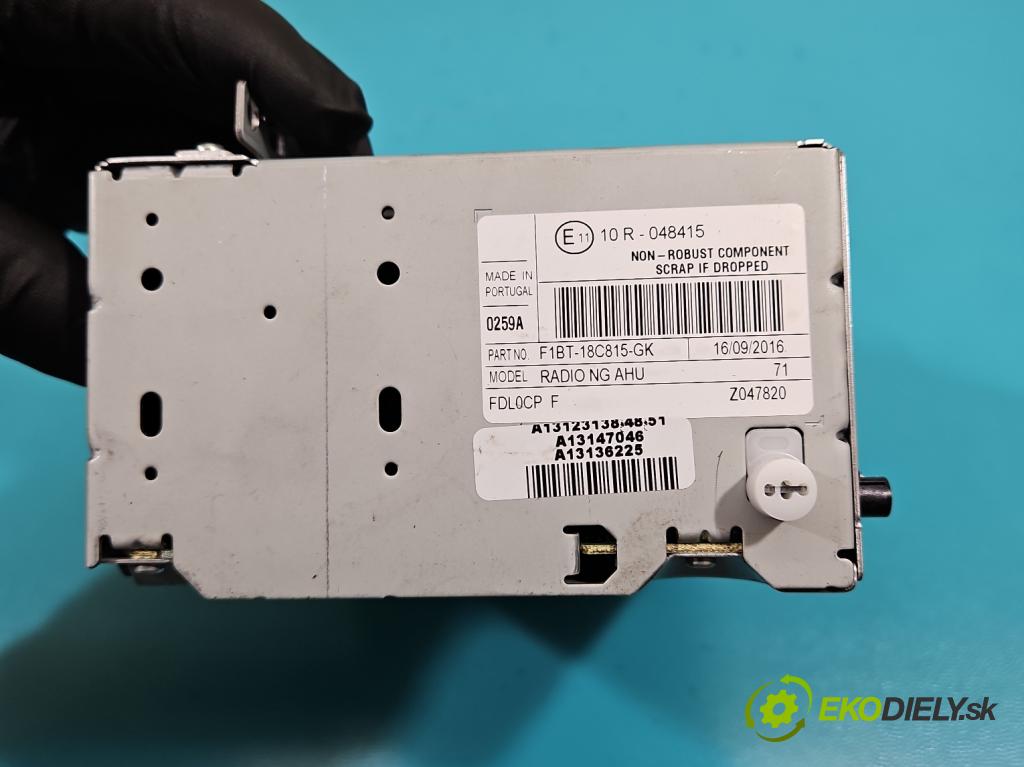 Ford Focus Mk3 2010-2018 1.5 tdci 95 HP manual 70 kW 1499 cm3 5- Radio originál F1BT-18C815-GK