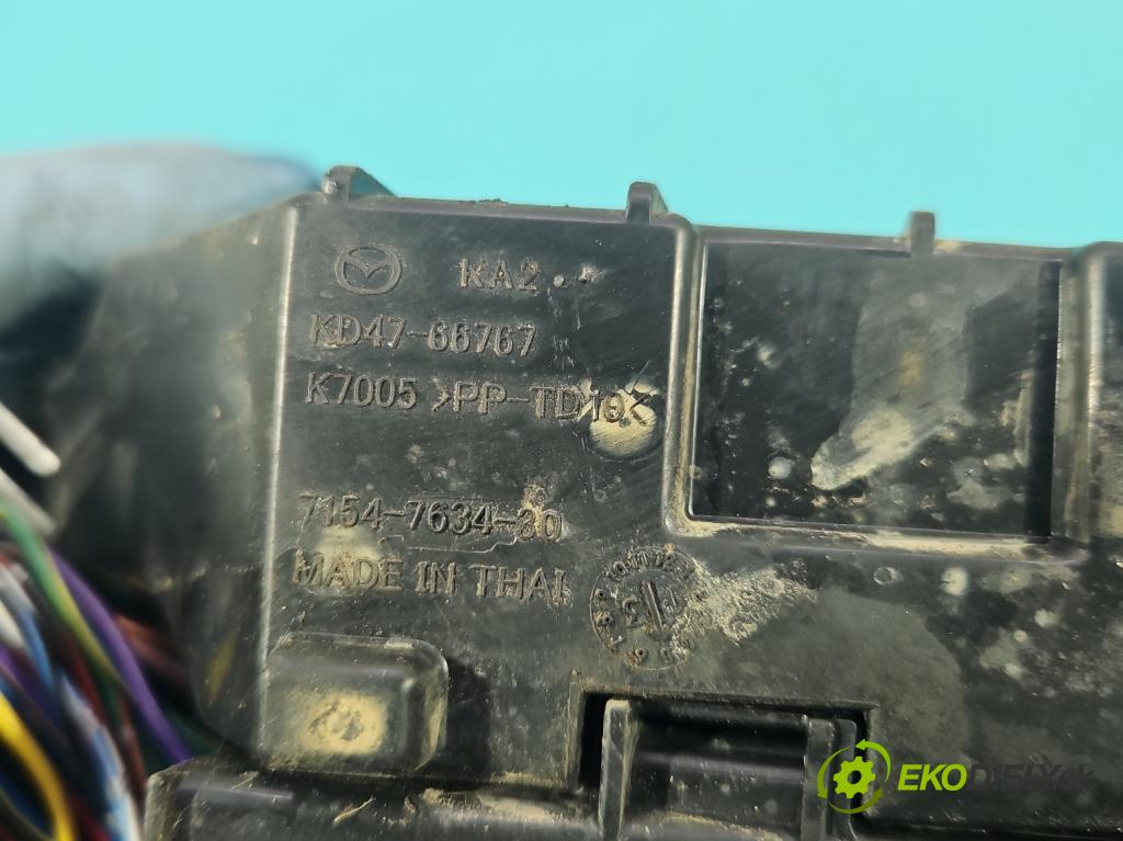 Mazda CX-5 I 2012-2017 2.2 D SKYACTIV: 150 hp manual 110 kW 2191 cm3 5- skříňka pojistková KD45-675X0 (Pojistkové skříňky)