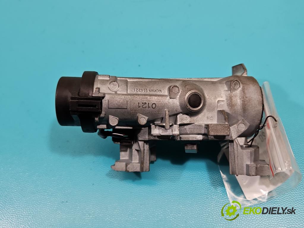 Audi A3 8P 2003-2012 1.6 SR 102 HP manual 75 kW 1595 cm3 3- Spínačka 1K0905865 (Spínacie skrinky a kľúče)