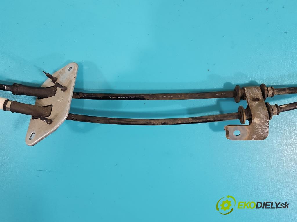 Mazda CX-5 I 2012-2017 2.2 D SKYACTIV: 150 HP manual 110 kW 2191 cm3 5- Páka: Změny: stupeň,rýchlosť  (Rýchlostná páka (kulisa))