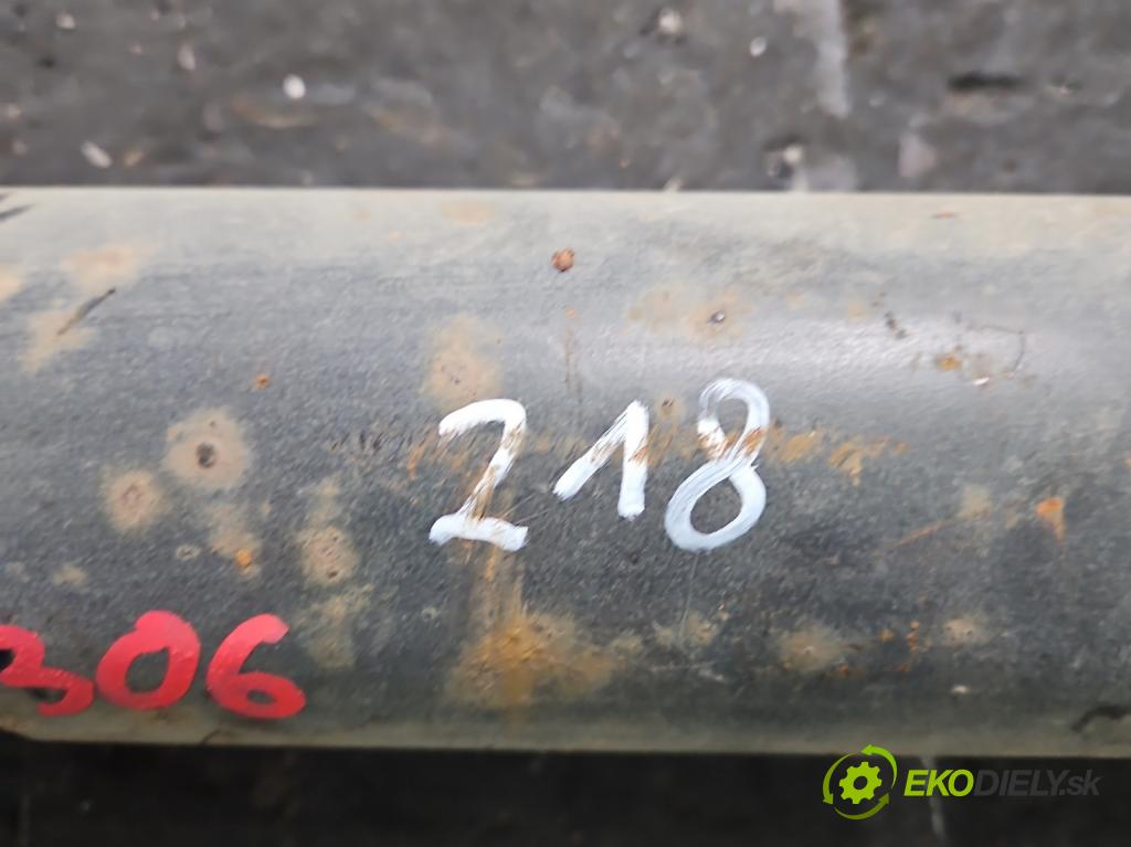 Mazda CX-5 I 2012-2017 2.2 D SKYACTIV: 150 HP manual 110 kW 2191 cm3 5- Hřídel: zadné  (Kardaňový hriadeľ)