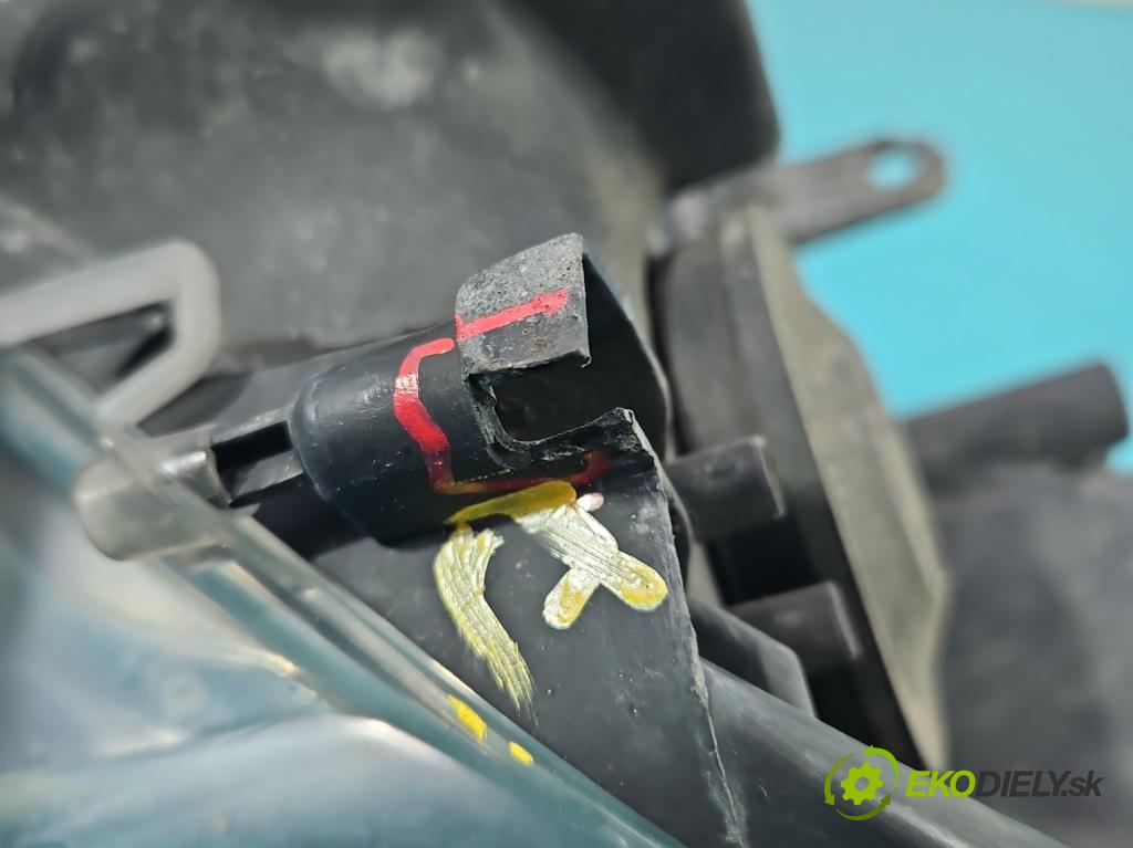 Ford S-max 1.8 TDCi 125 HP manual 92 kW 1753 cm3 5- Reflektor: pravý 6M21-13W029-AF (Pravé)