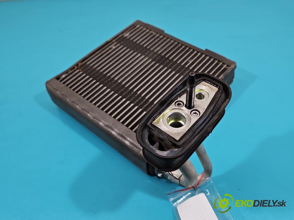 Chevrolet Spark III M300 2009-2014 1.0 16V 68 HP manual 50 kW 995 cm3 5- radiator  (Radiátor kúrenia)