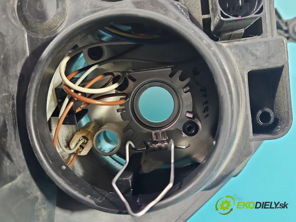 Vw Golf V 2003-2009 1.9 tdi 105 HP manual 77 kW 1896 cm3 3- Reflektor: pravý 1K6941006N (Pravé)