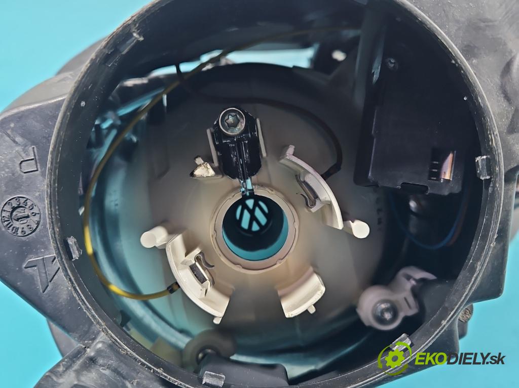 Vw Golf V 2003-2009 1.9 tdi 105 HP manual 77 kW 1896 cm3 3- Reflektor: pravý 1K6941006N (Pravé)