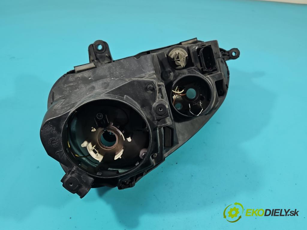 Vw Golf V 2003-2009 1.9 tdi 105 HP manual 77 kW 1896 cm3 3- Reflektor: pravý 1K6941006N (Pravé)