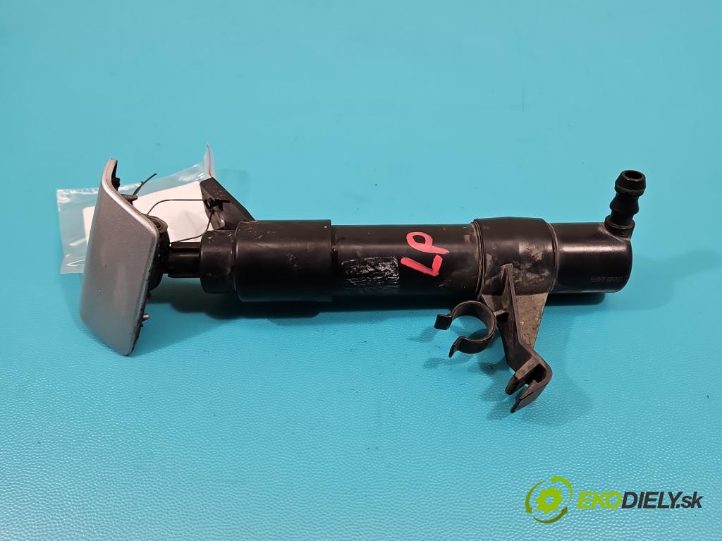 Vw Golf V 2003-2009 1.9 tdi 105 HP manual 77 kW 1896 cm3 3- ostrekovač reflektor: ľavý  (Motorček ostrekovačov)