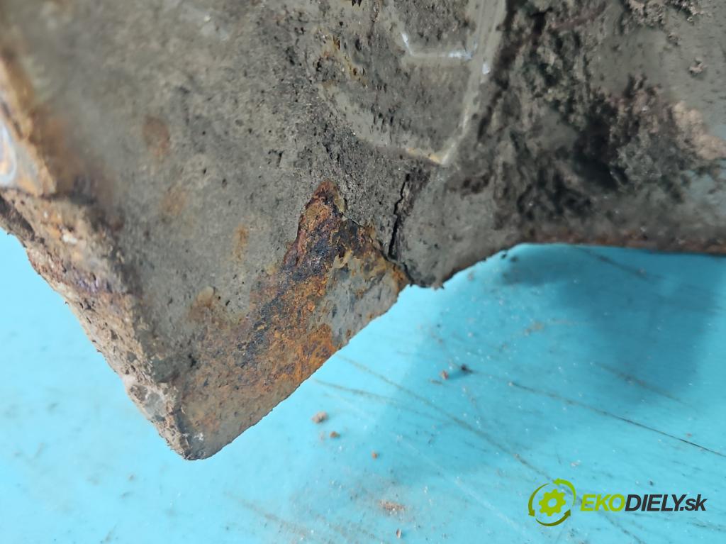 Chevrolet Cruze 1.6 16V 113 hp manual 83 kW 1598 cm3 4- blatnik přední pravý  (Klika dveří ostatní)