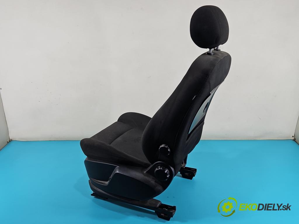 Ford S-max 1.8 TDCi 125 HP manual 92 kW 1753 cm3 5- Sedačka ľavý  (Sedačky, sedadlá)